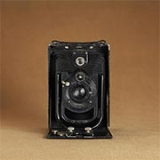 【ZEISS IKON(蔡司依康)】DERVAL细节图